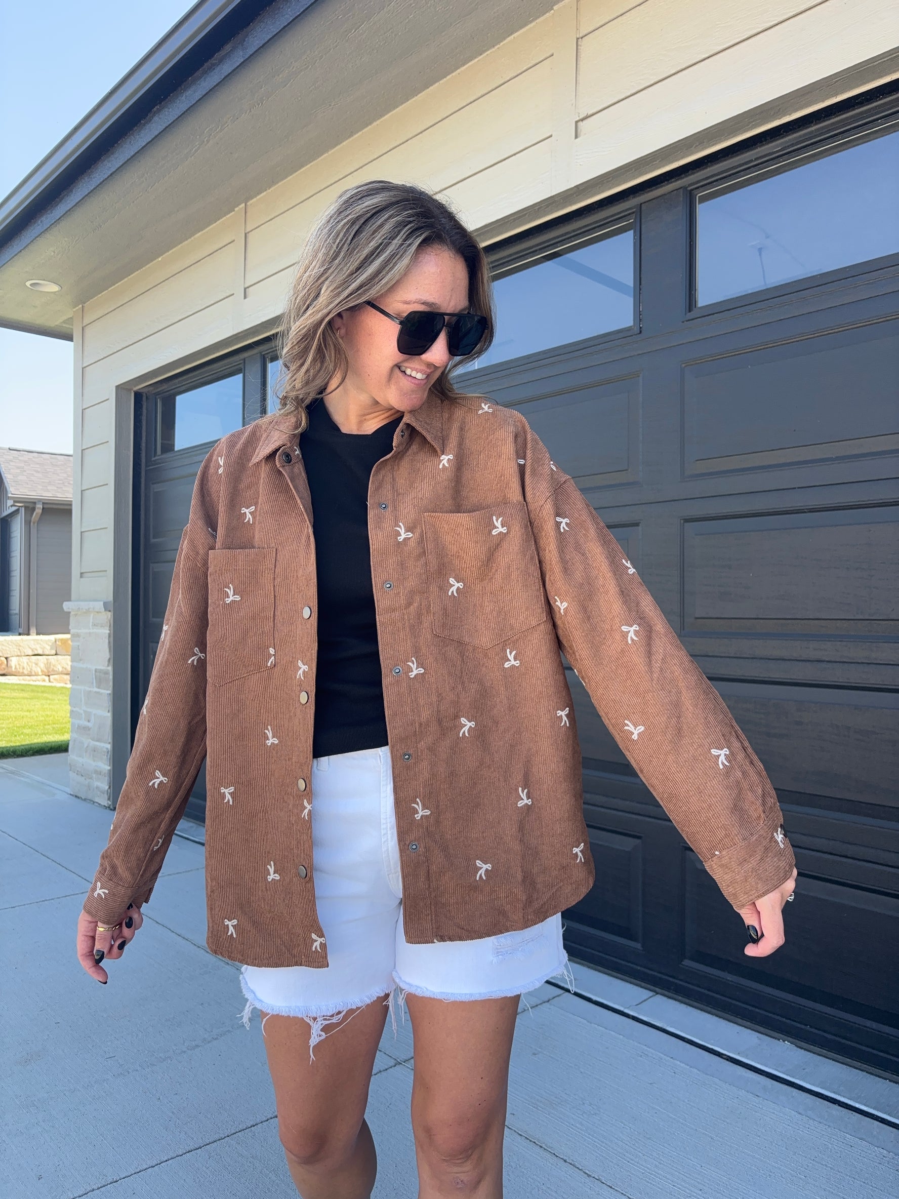 CAMEL Corduroy Bow Embroidered Shirt