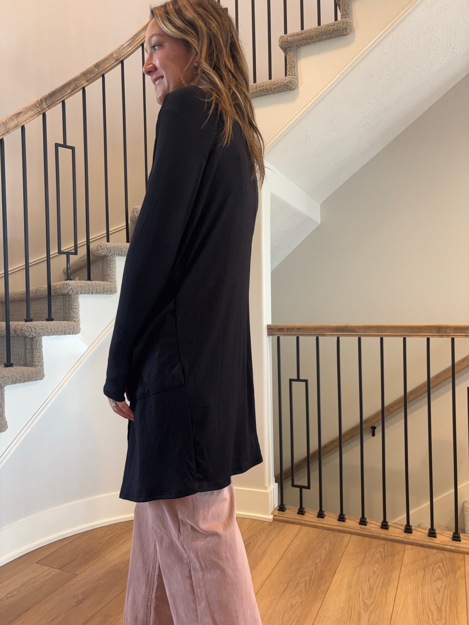 Wachusset Cardigan - BLACK