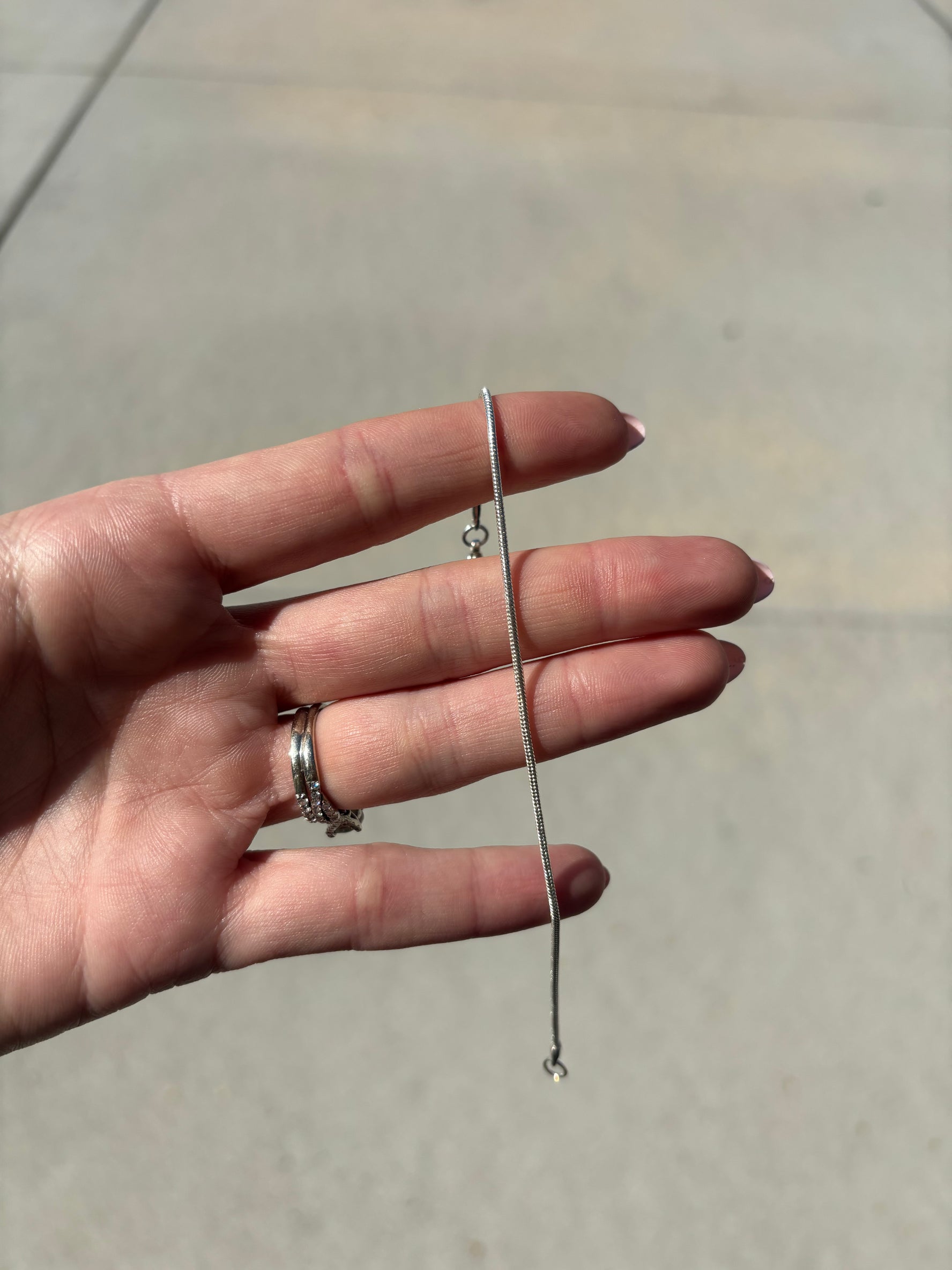 Dainty Bracelet - SILVER